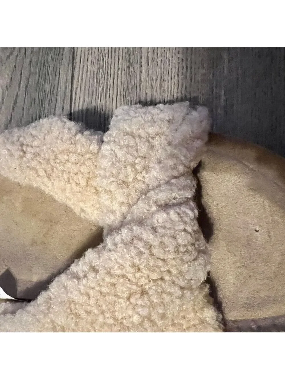 New Treasure & Bond Davina Faux Shearling Slides Size 8